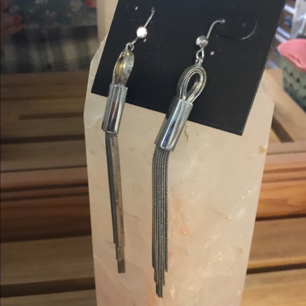 GUESS Brand New Long Chain Earrings